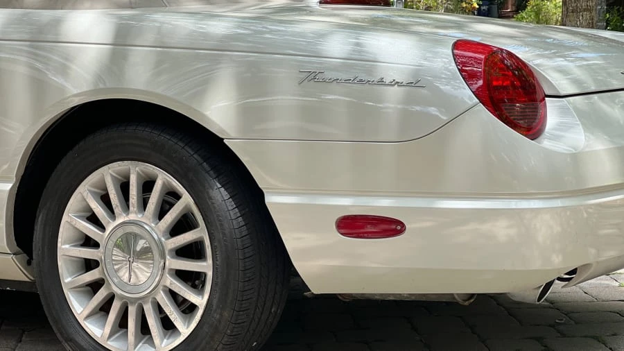 2005 Ford Thunderbird 11th Gen - Image 10 of 12