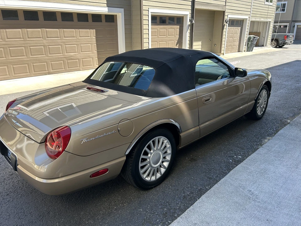 2005 Ford Thunderbird 11th Gen - Image 4 of 20