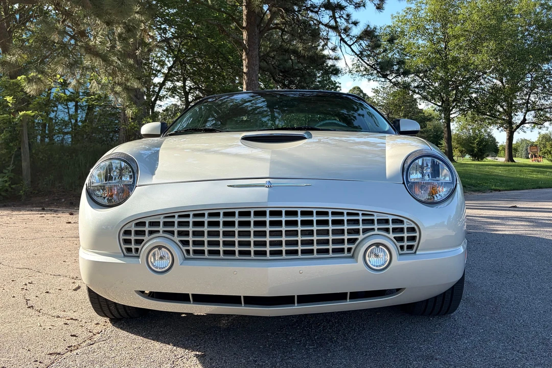 2005 Ford Thunderbird 11th Gen - Image 7 of 31