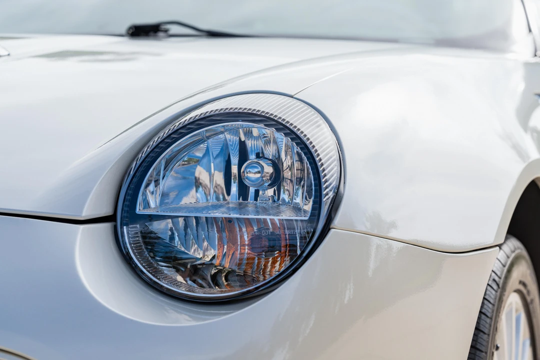 2005 Ford Thunderbird 11th Gen - Image 31 of 31