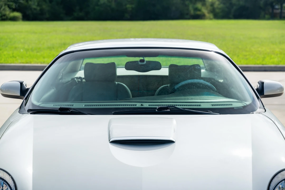 2005 Ford Thunderbird 11th Gen - Image 19 of 31