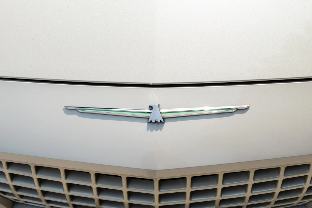2005 Ford Thunderbird 11th Gen - Image 19 of 31