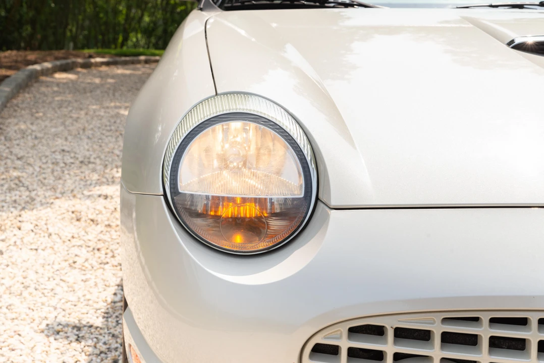 2005 Ford Thunderbird 11th Gen - Image 17 of 31