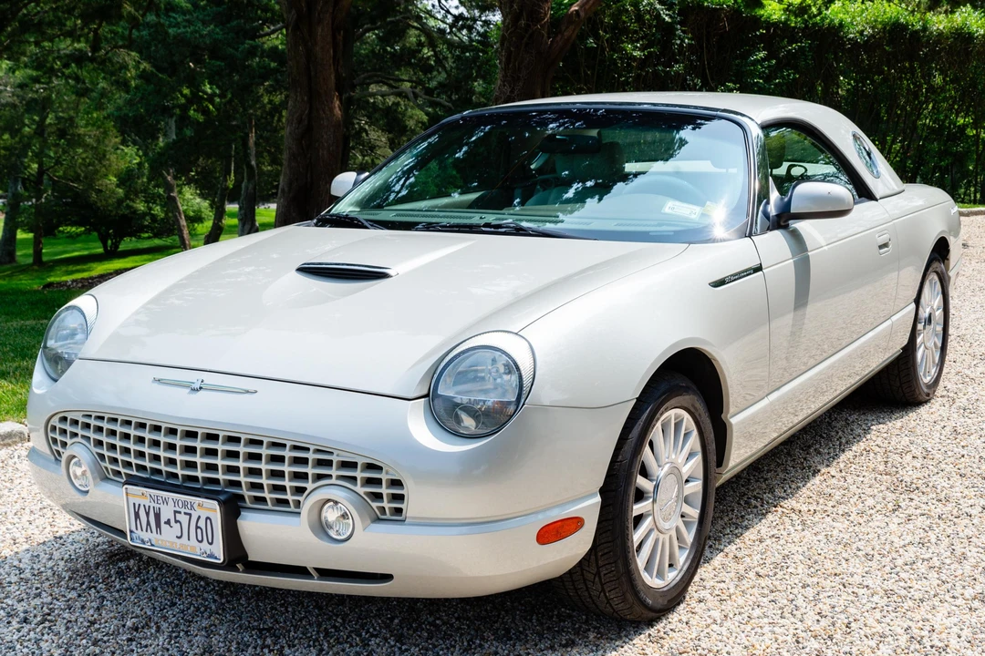 2005 Ford Thunderbird 11th Gen - Image 7 of 31