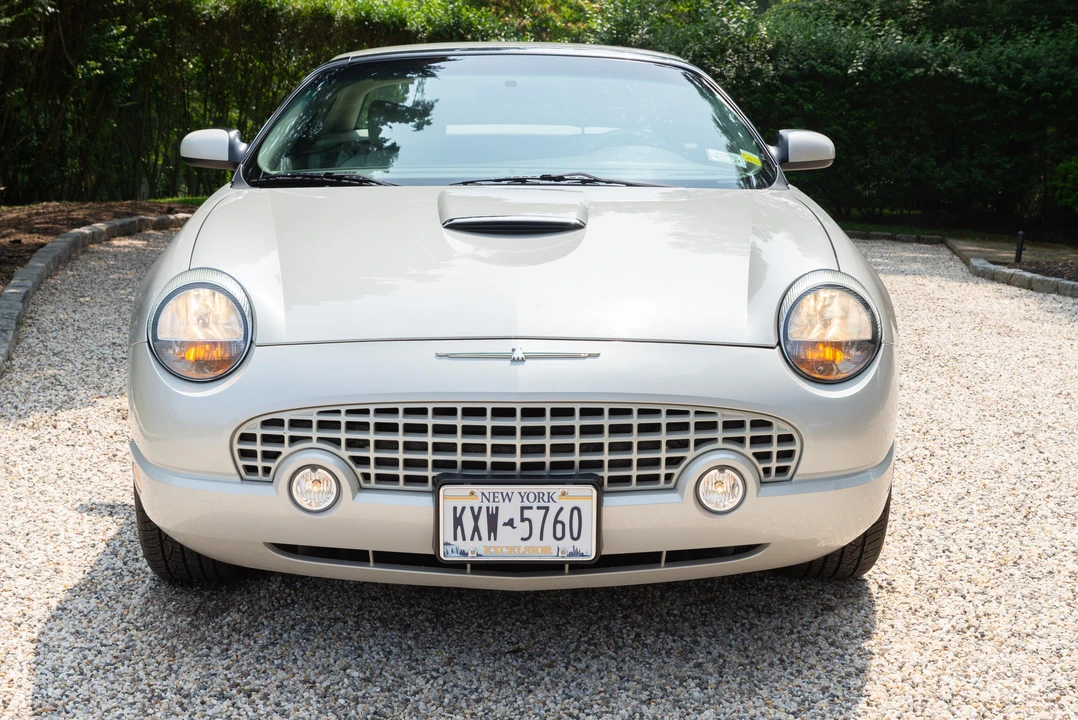 2005 Ford Thunderbird 11th Gen - Image 6 of 31