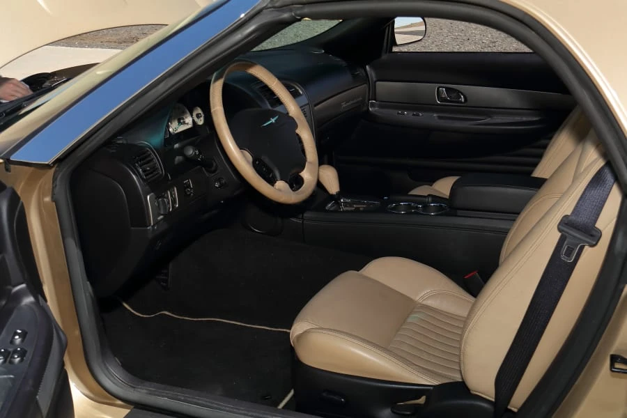 2005 Ford Thunderbird 11th Gen - Image 24 of 31