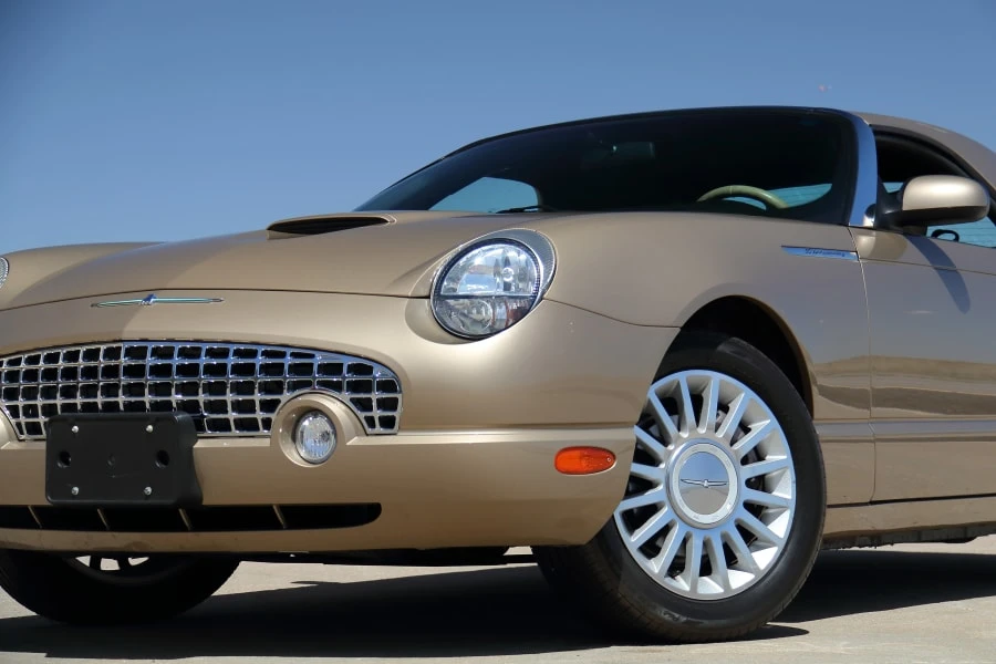 2005 Ford Thunderbird 11th Gen - Image 12 of 31