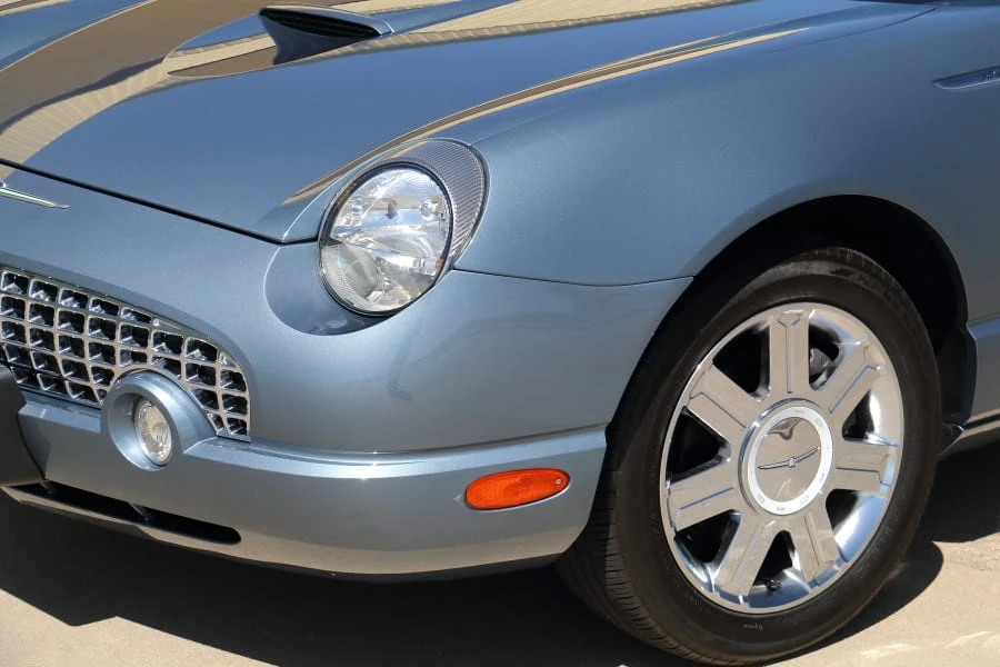 2005 Ford Thunderbird 11th Gen - Image 21 of 31