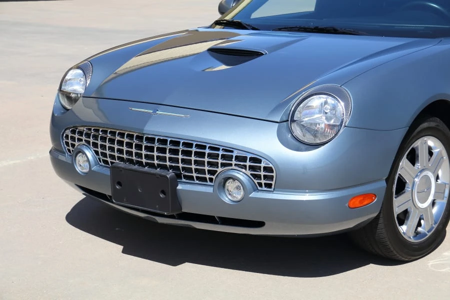2005 Ford Thunderbird 11th Gen - Image 19 of 31