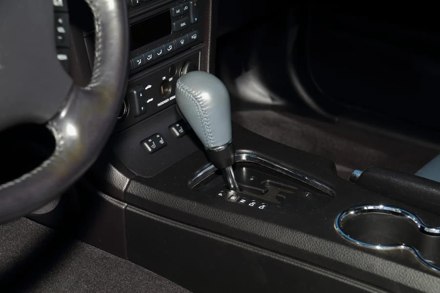 2005 Ford Thunderbird 11th Gen - Image 30 of 31