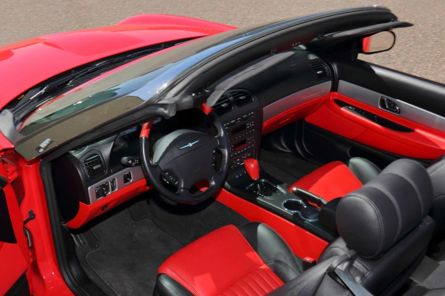 2005 Ford Thunderbird 11th Gen - Image 25 of 31