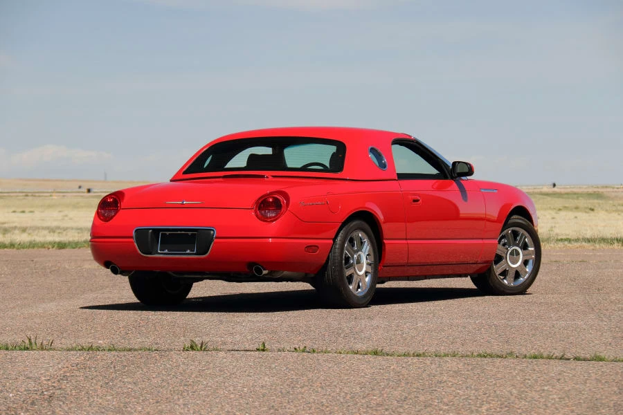2005 Ford Thunderbird 11th Gen - Image 11 of 31