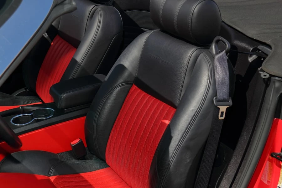 2005 Ford Thunderbird 11th Gen - Image 31 of 31