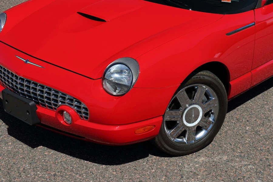 2005 Ford Thunderbird 11th Gen - Image 22 of 31