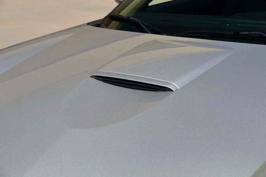 2005 Ford Thunderbird 11th Gen - Image 18 of 31