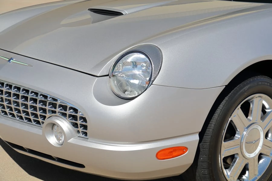 2005 Ford Thunderbird 11th Gen - Image 17 of 31