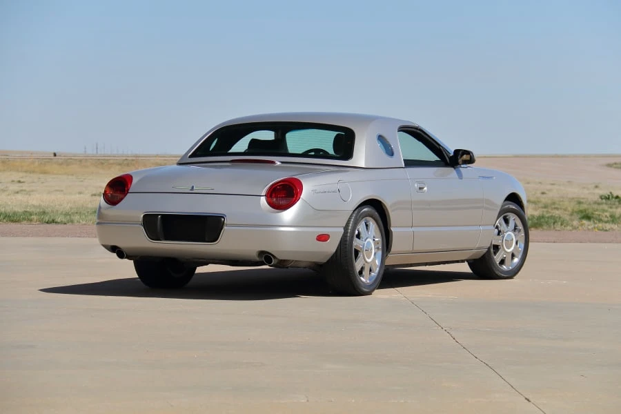 2005 Ford Thunderbird 11th Gen - Image 3 of 31