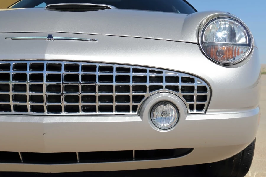2005 Ford Thunderbird 11th Gen - Image 10 of 31