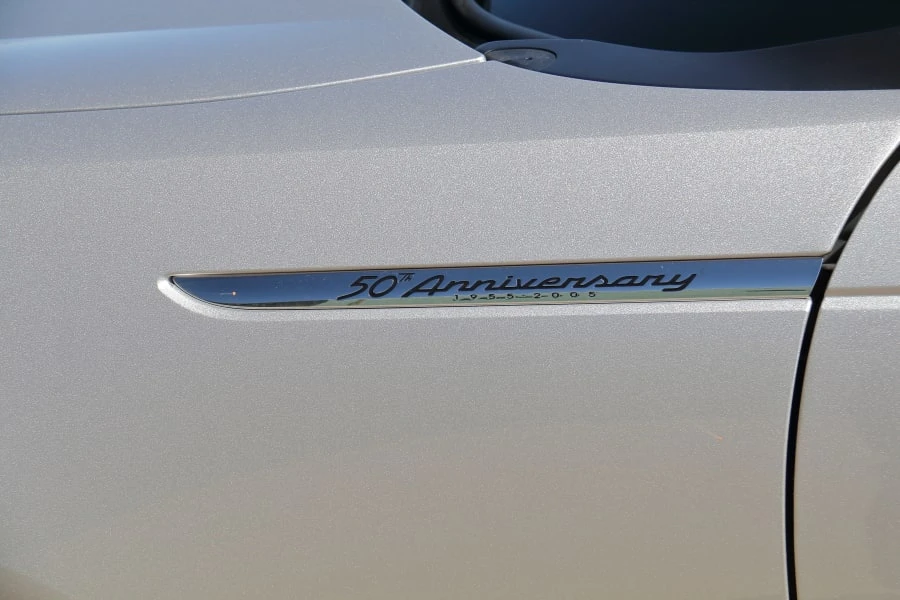 2005 Ford Thunderbird 11th Gen - Image 20 of 31