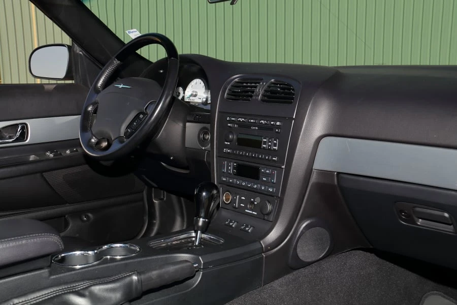 2005 Ford Thunderbird 11th Gen - Image 22 of 31