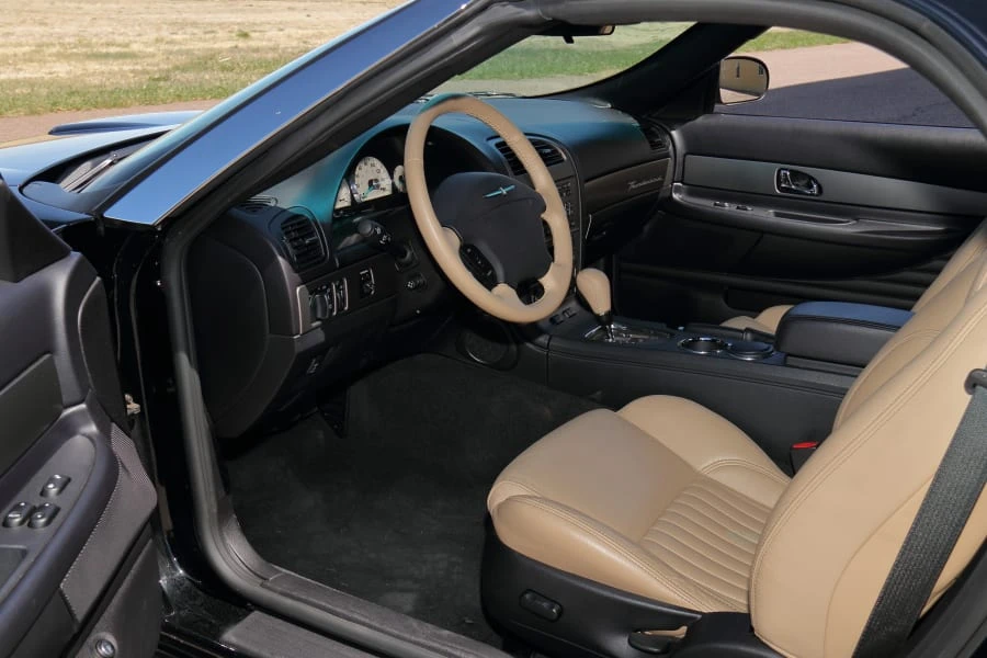 2005 Ford Thunderbird 11th Gen - Image 30 of 31