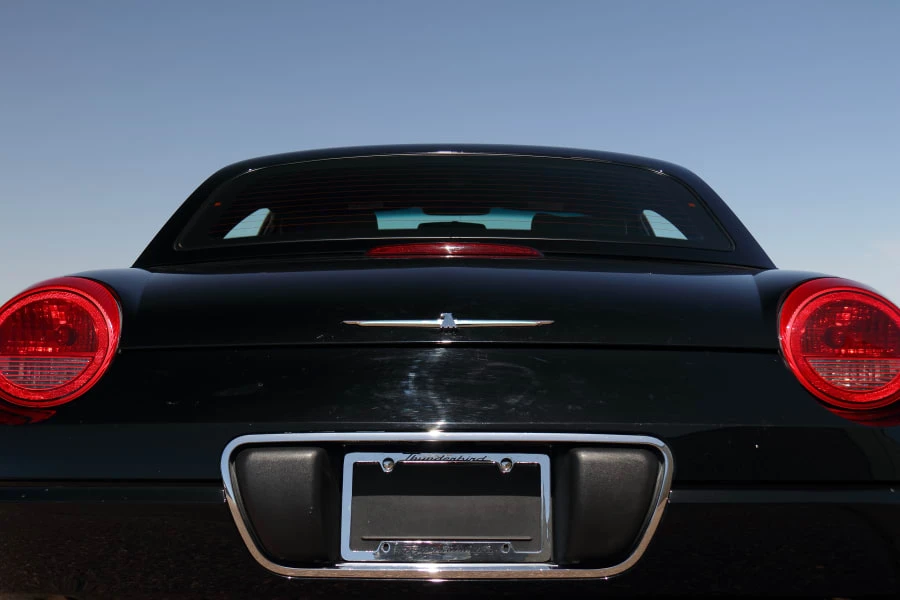 2005 Ford Thunderbird 11th Gen - Image 15 of 31