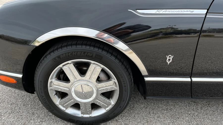 2005 Ford Thunderbird 11th Gen - Image 5 of 11