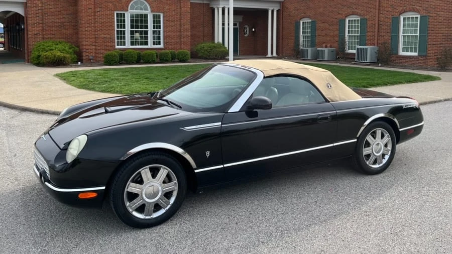 2005 Ford Thunderbird 11th Gen - Image 4 of 11