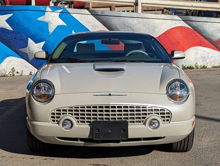 2005 Ford Thunderbird 11th Gen - Image 11 of 31