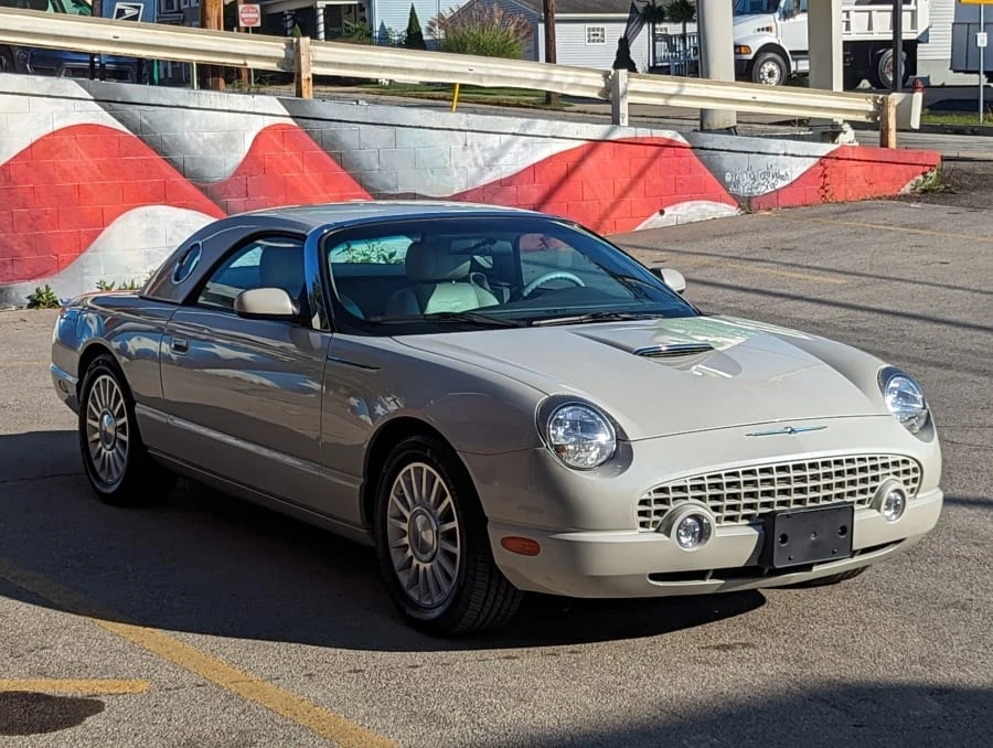 2005 Ford Thunderbird 11th Gen - Image 10 of 31
