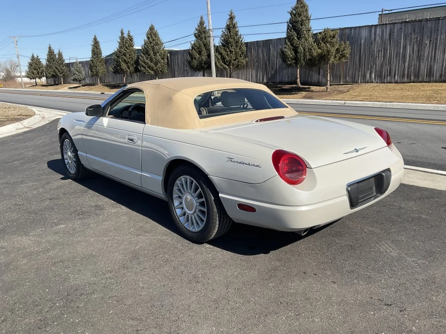 2005 Ford Thunderbird 11th Gen - Image 8 of 16