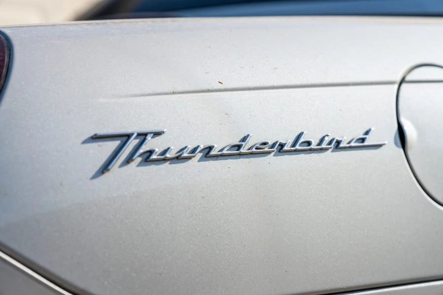 2005 Ford Thunderbird 11th Gen - Image 10 of 31