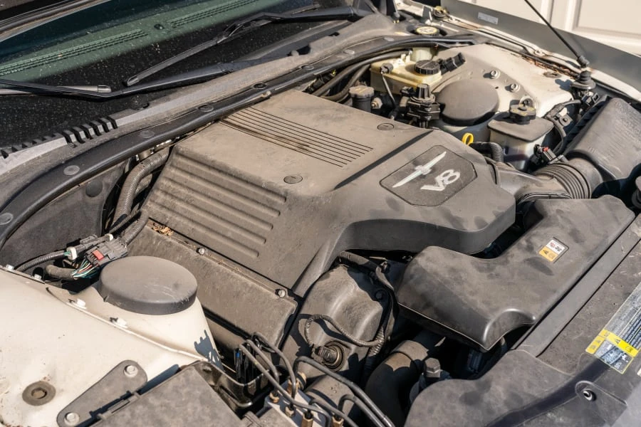 2005 Ford Thunderbird 11th Gen - Image 29 of 31