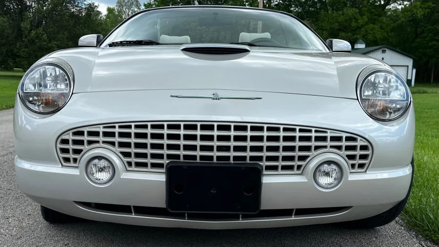 2005 Ford Thunderbird 11th Gen - Image 9 of 29