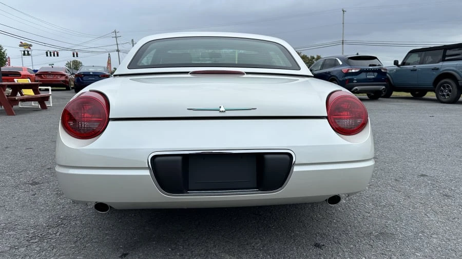 2005 Ford Thunderbird 11th Gen - Image 5 of 24
