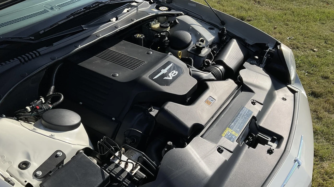 2005 Ford Thunderbird 11th Gen - Image 12 of 27