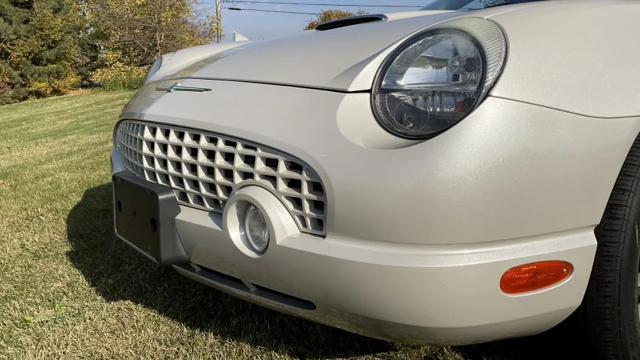 2005 Ford Thunderbird 11th Gen - Image 11 of 24