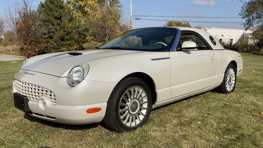2005 Ford Thunderbird 11th Gen - Image 15 of 24