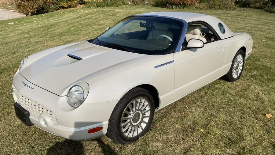 2005 Ford Thunderbird 11th Gen - Image 19 of 24