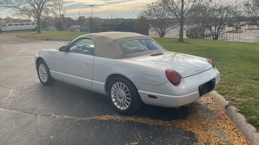2005 Ford Thunderbird 11th Gen - Image 6 of 14