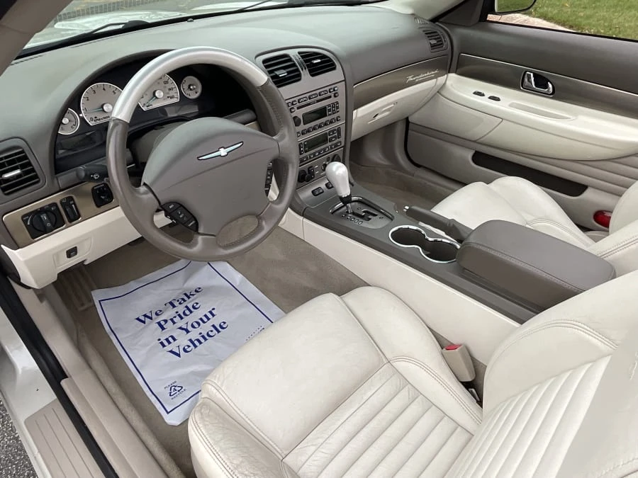2005 Ford Thunderbird 11th Gen - Image 10 of 14