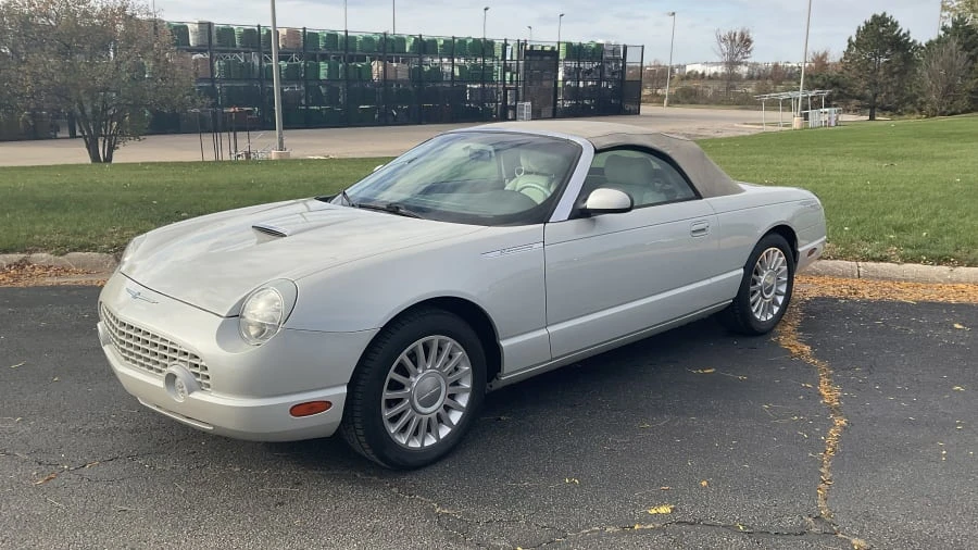 2005 Ford Thunderbird 11th Gen - Image 4 of 14