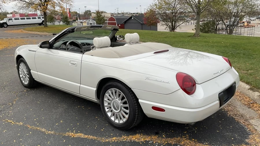 2005 Ford Thunderbird 11th Gen - Image 3 of 14