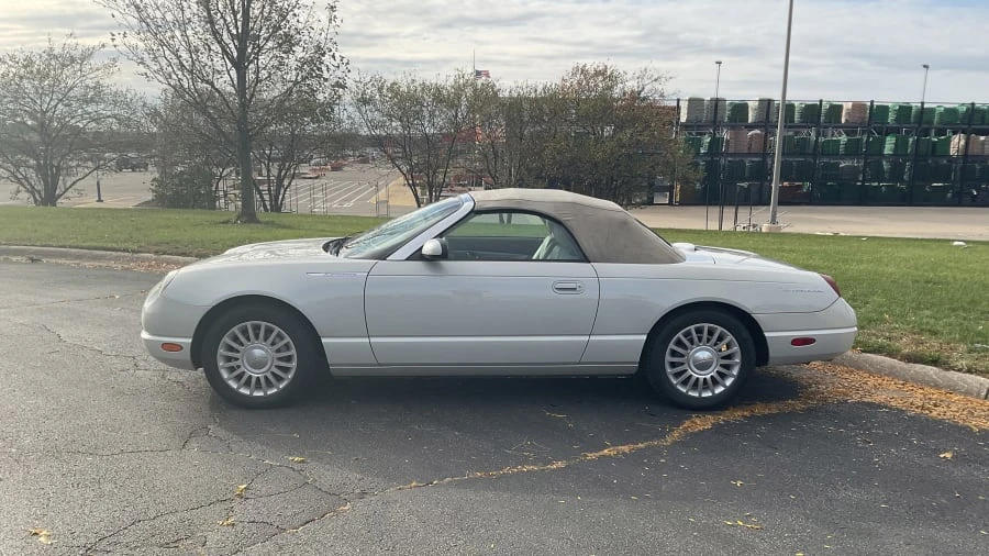 2005 Ford Thunderbird 11th Gen - Image 5 of 14