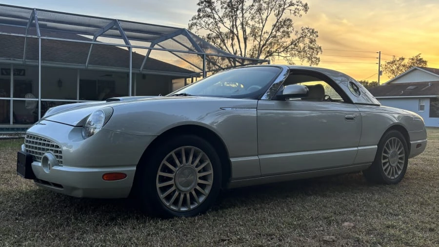 2005 Ford Thunderbird 11th Gen - Image 6 of 16