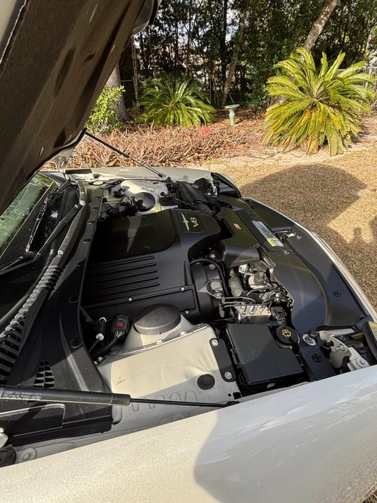 2005 Ford Thunderbird 11th Gen - Image 15 of 16