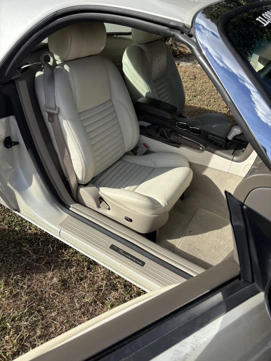 2005 Ford Thunderbird 11th Gen - Image 12 of 16