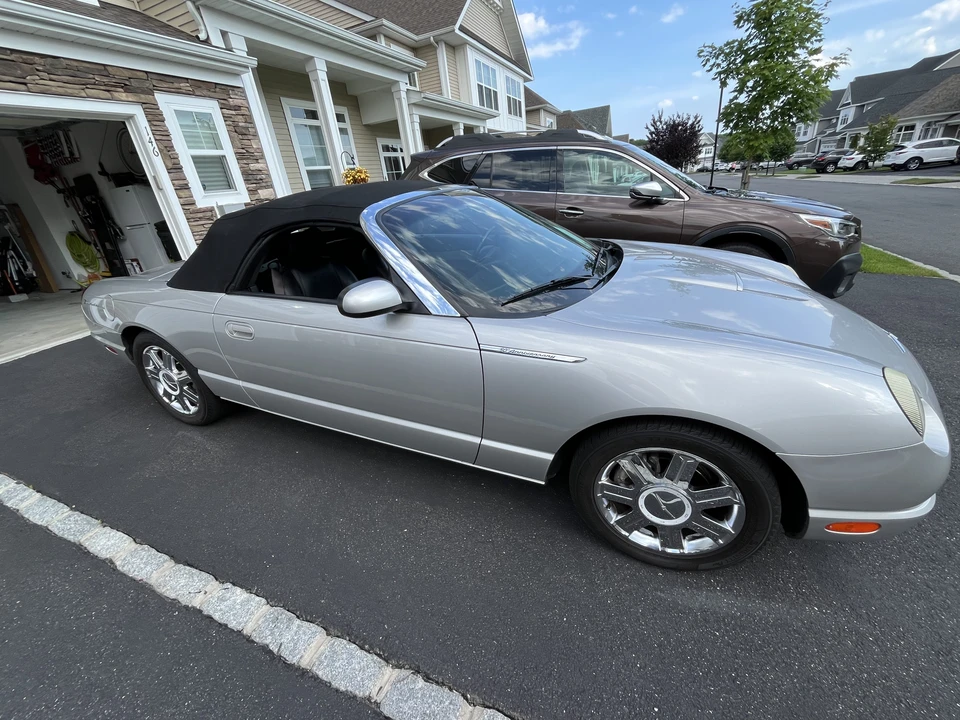 2005 Ford Thunderbird 11th Gen - Image 7 of 19