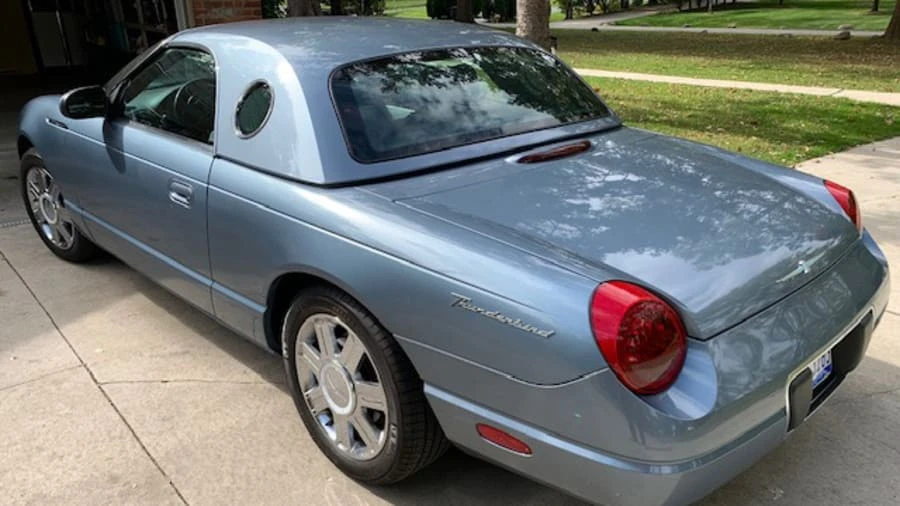 2005 Ford Thunderbird 11th Gen - Image 2 of 30