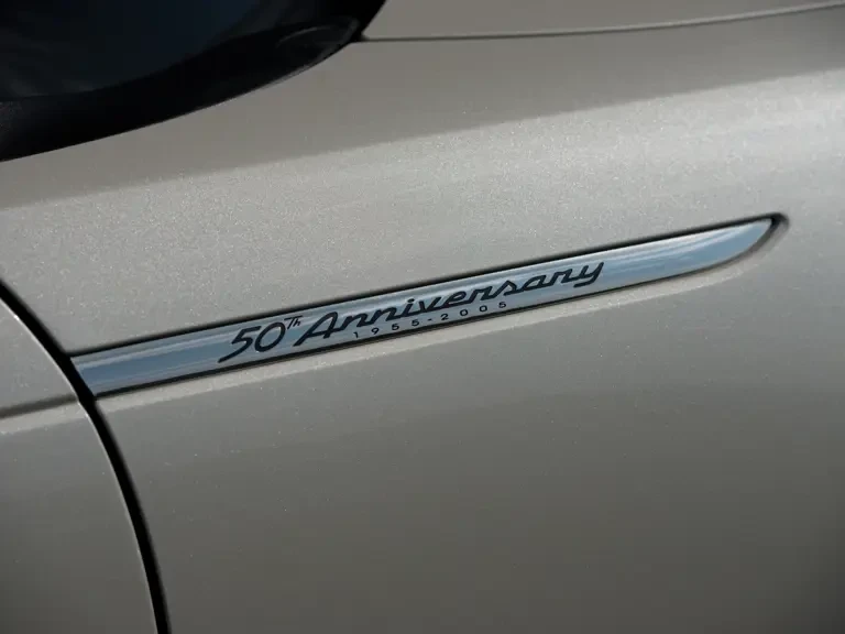 2005 Ford Thunderbird 11th Gen - Image 13 of 22